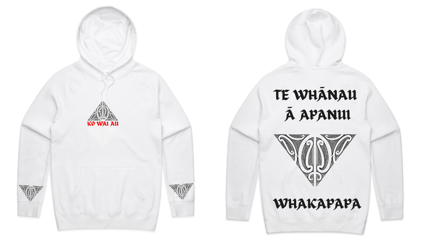 TE WHĀNAU-Ā-APANUI hoodie